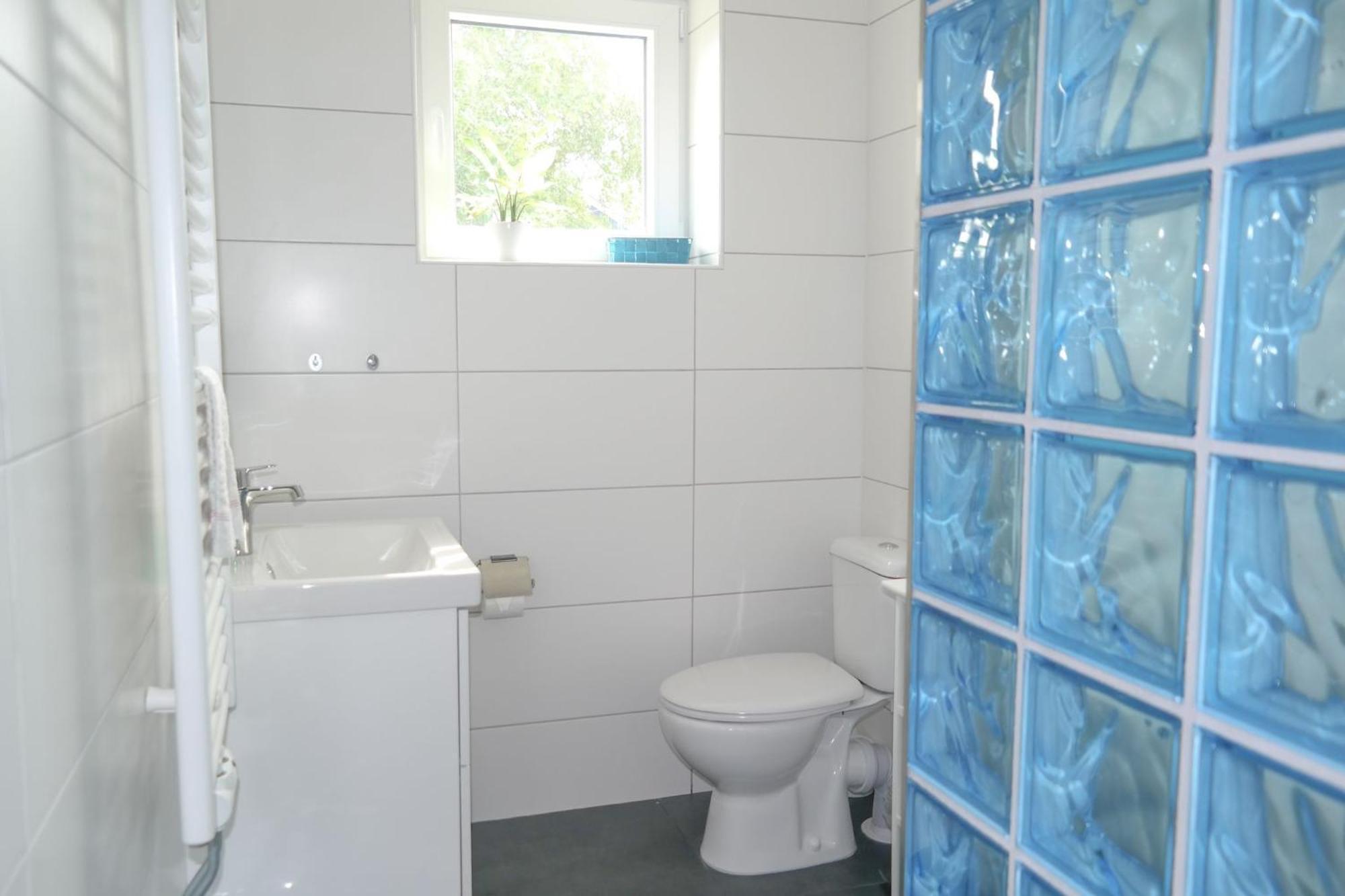 Merle 6 Pers Modern Holiday Home With Private Fenced Garden Anjum Exteriör bild
