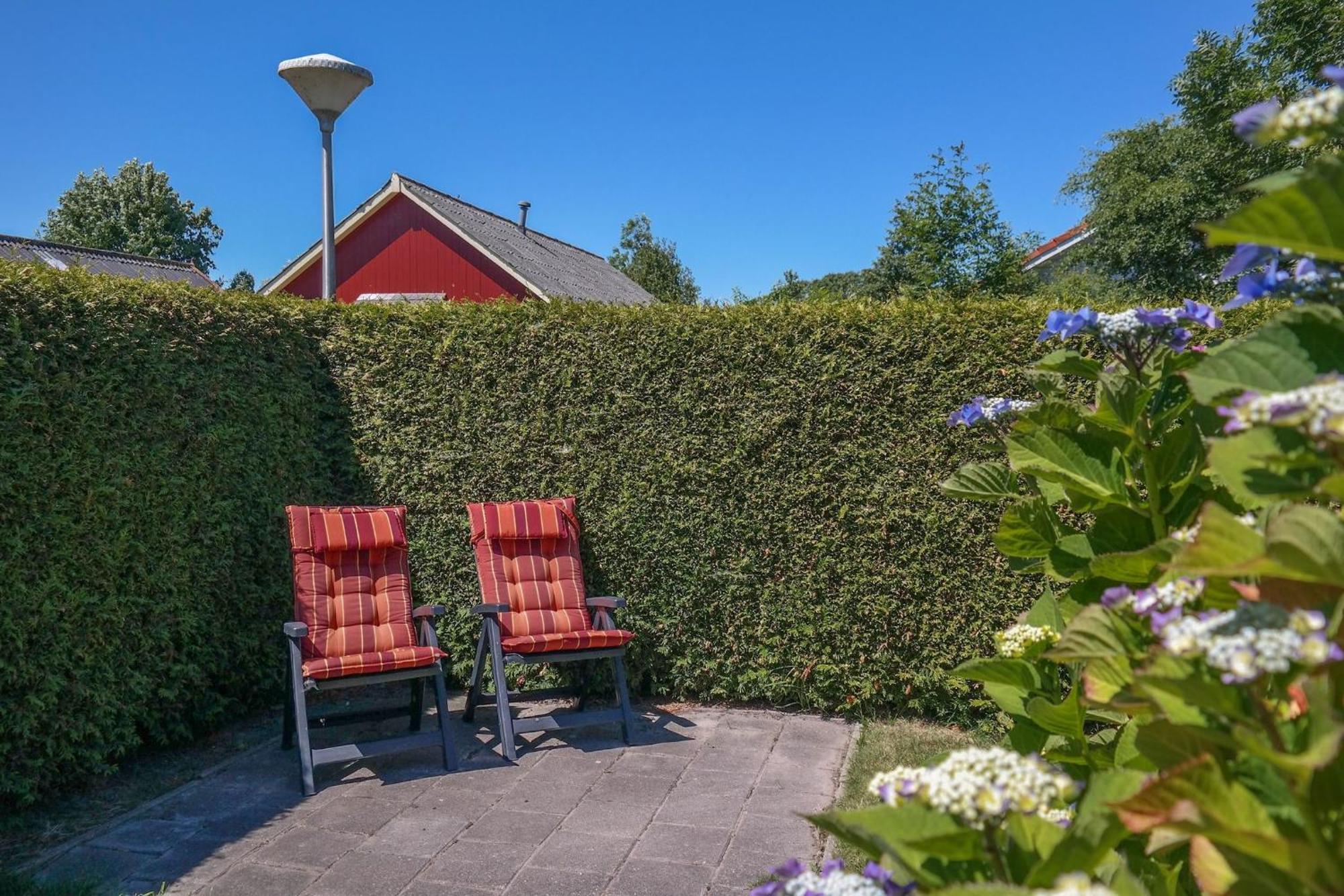 Merle 6 Pers Modern Holiday Home With Private Fenced Garden Anjum Exteriör bild